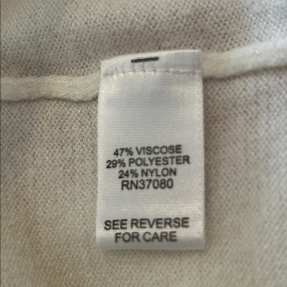 est. 1946 Cream V-Neck Sweater - Picture 5 of 5